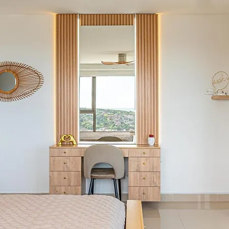 Dreams Luxury Oceanfront Wpool 2 *